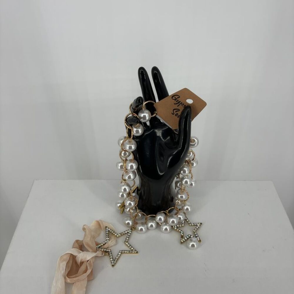 Boutique Pearly Skies Necklace